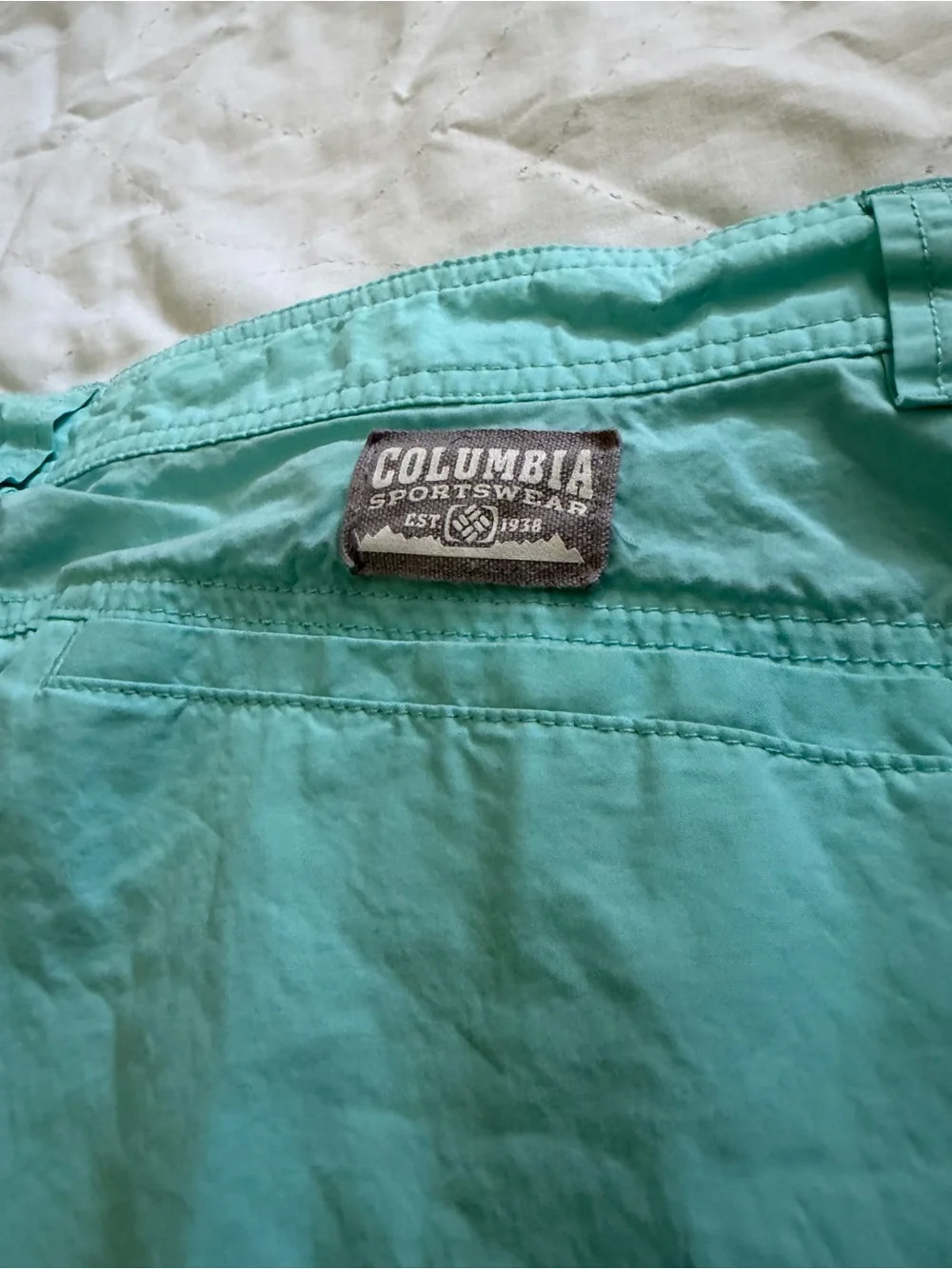 Columbia Men's Flat Front Shorts in Light Aqua